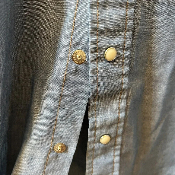 VTG Wrangler Mens 17.5 Western Blue Brushpopper Shirt Long Tails Pearl Snap USA - Picture 10 of 12